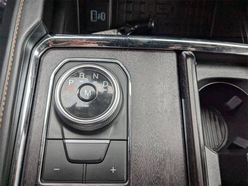 2024 Ford Expedition Platinum