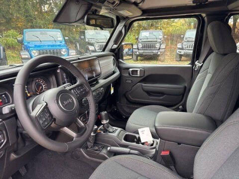 2026 Jeep Gladiator Sport S