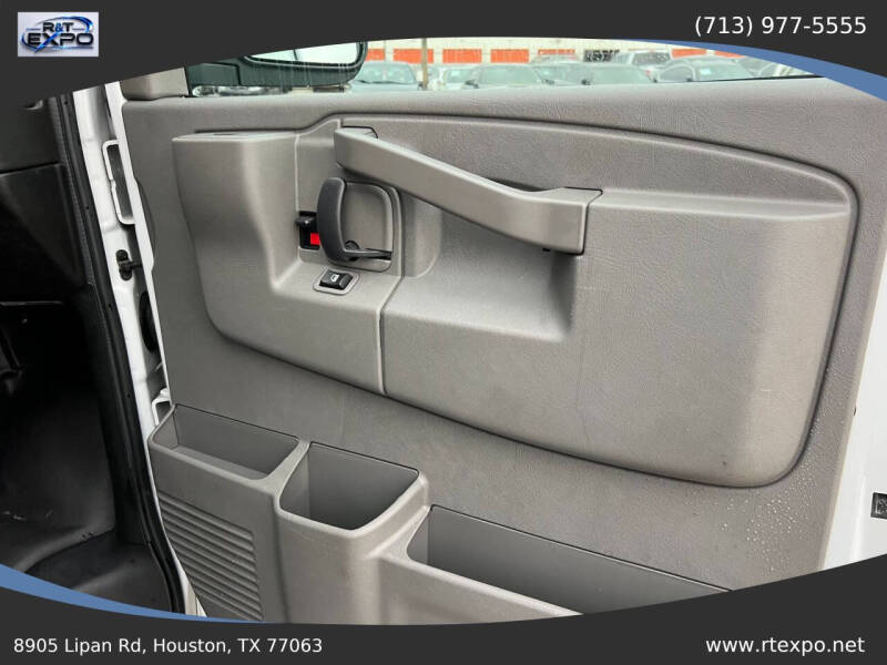 2021 Chevrolet Express 2500