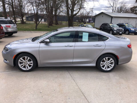 2015 Chrysler 200 for sale at 6th Street Auto Sales in Marshalltown IA