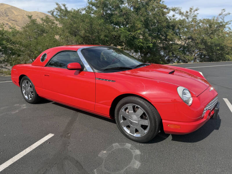 2002 Ford Thunderbird Deluxe