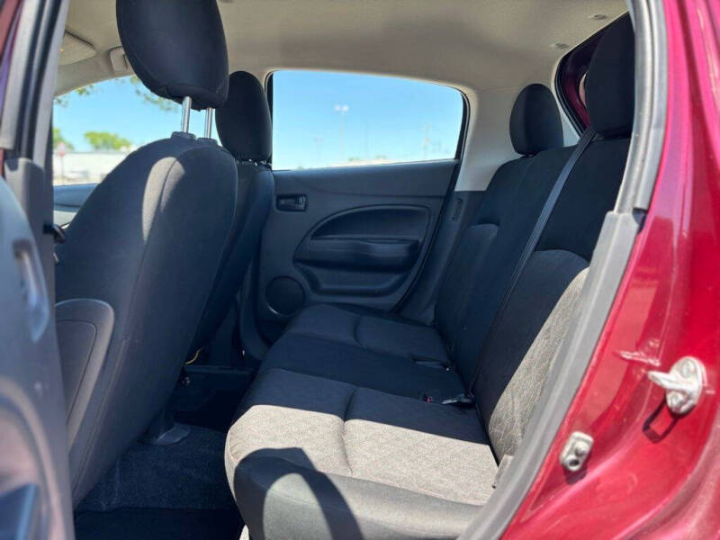 2024 Mitsubishi Mirage ES