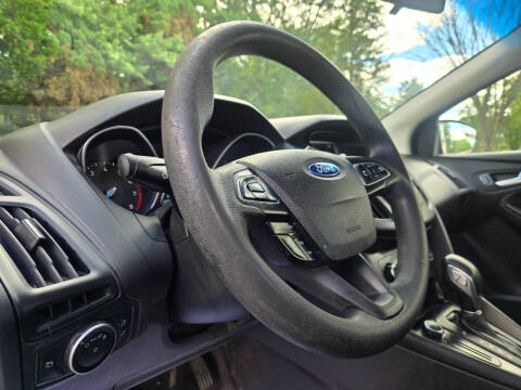 2017 Ford Focus SE