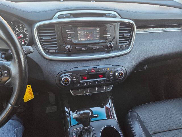 2016 Kia Sorento EX