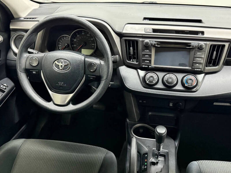 2016 Toyota RAV4 LE