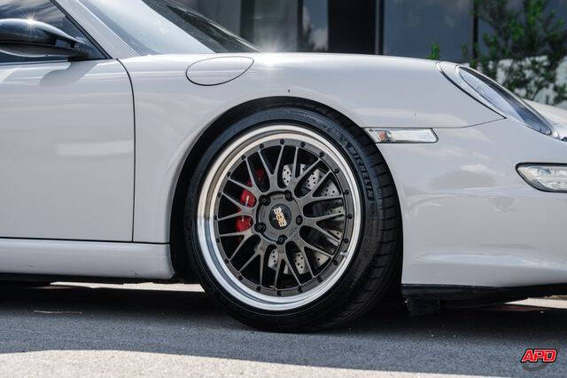 2006 Porsche 911 Carrera