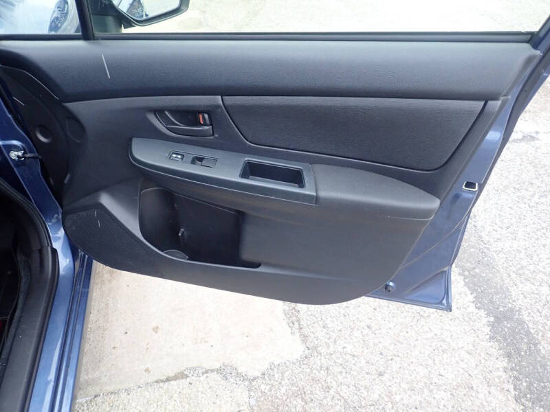 2012 Subaru Impreza 2.0i