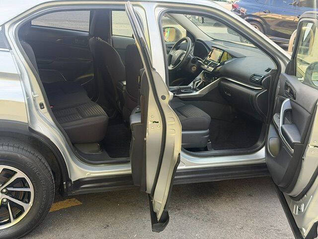 2022 Mitsubishi Eclipse Cross ES