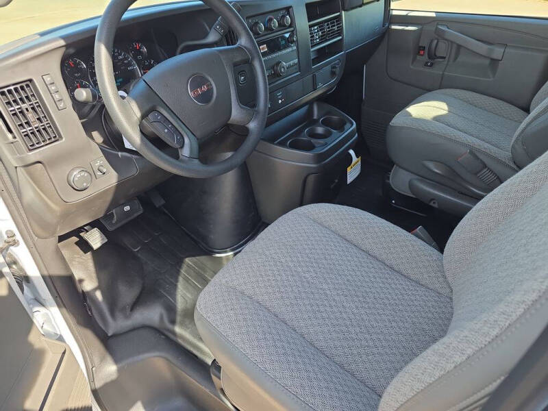 2026 GMC Savana 3500
