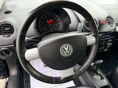 2009 Volkswagen New Beetle Base PZEV