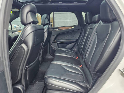2017 Lincoln MKC Select