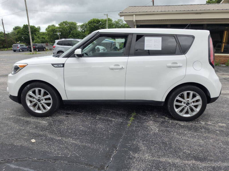 2019 Kia Soul +