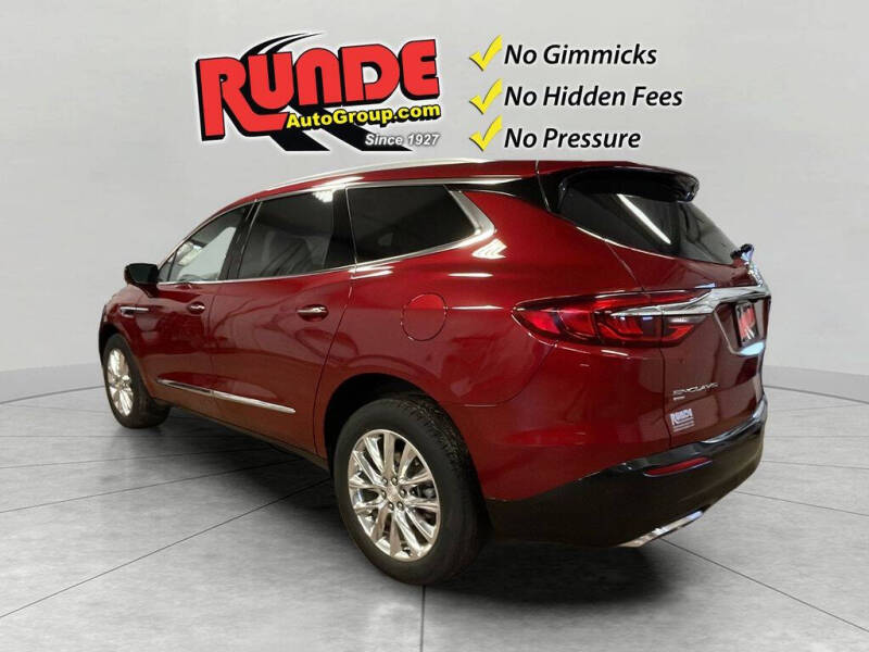 2021 Buick Enclave Essence