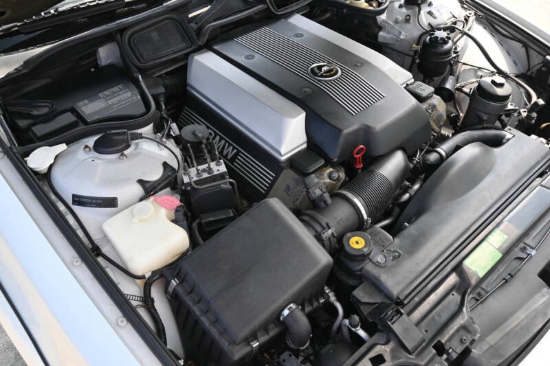 1999 BMW 7 Series 740i