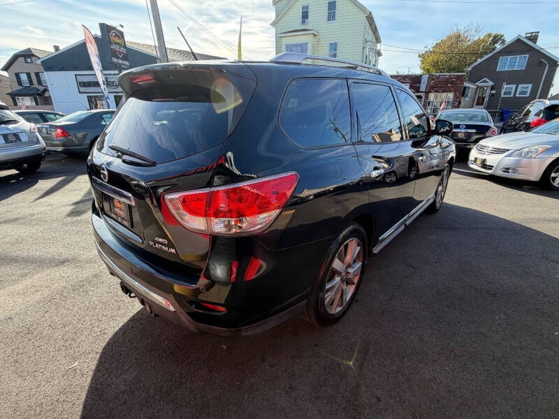 2013 Nissan Pathfinder Platinum