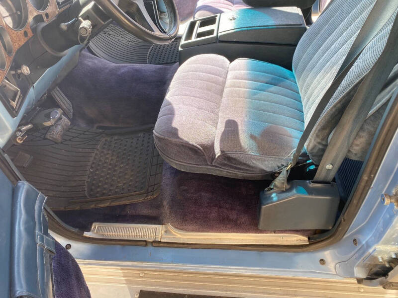 1989 Chevrolet Suburban R20