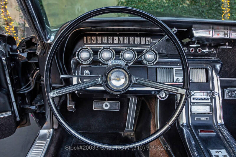 1965 Ford Thunderbird