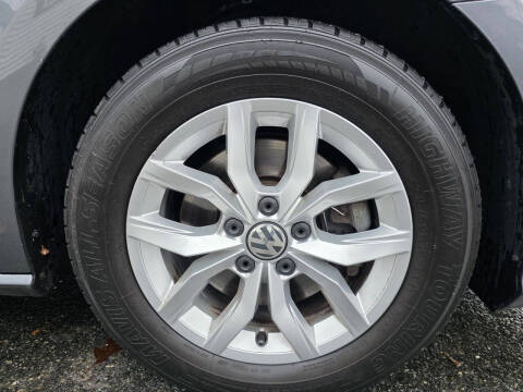 2016 Volkswagen Passat 1.8T S