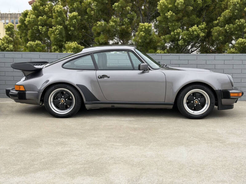 1985 Porsche 911 Carrera