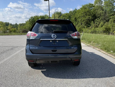 2016 Nissan Rogue SV