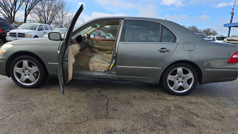 2004 Lexus LS 430 for sale at Dave-O Motor Co. in Haltom City TX