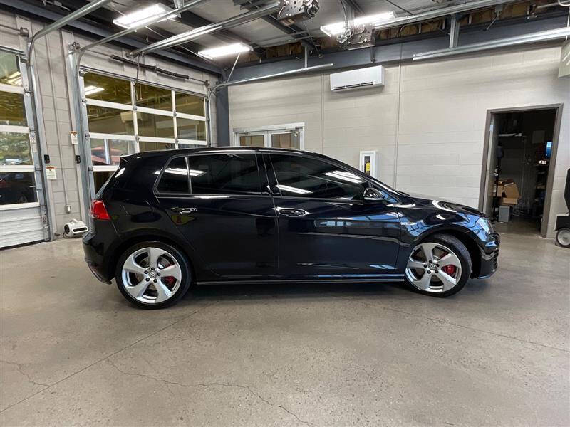 2017 Volkswagen Golf GTI SE