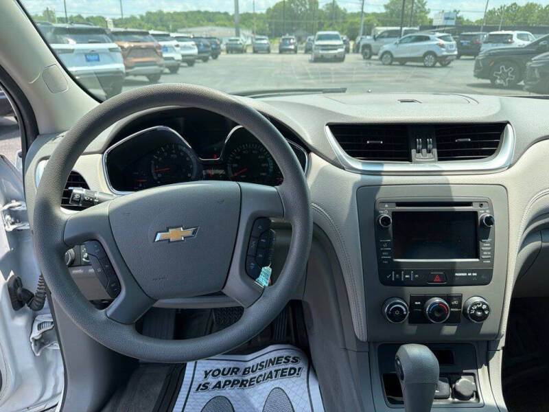 2016 Chevrolet Traverse LS