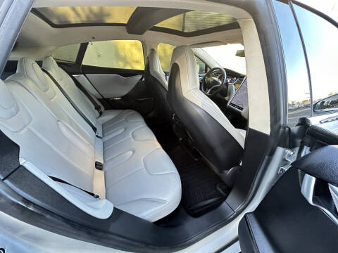 2013 Tesla Model S