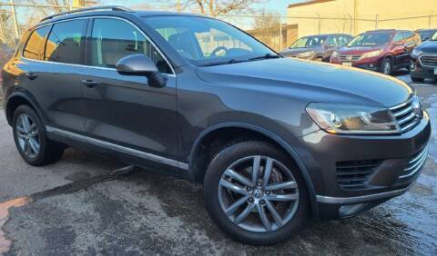 2015 Volkswagen Touareg for sale at Minnesota Auto Sales in Golden Valley MN