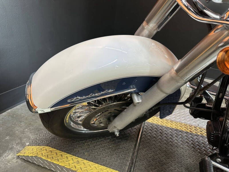 2005 Harley-Davidson FLSTN - Softail Deluxe