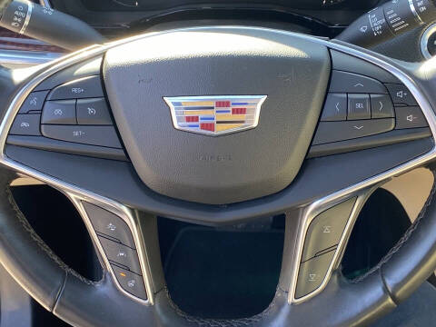 2018 Cadillac XT5 Premium Luxury