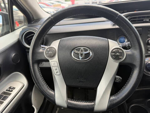 2013 Toyota Prius c Four