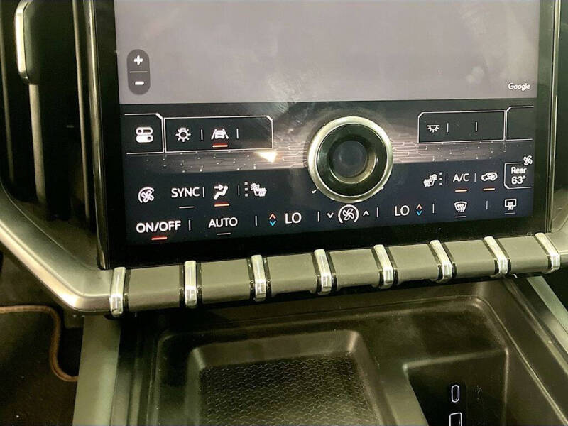 2024 GMC Acadia AT4