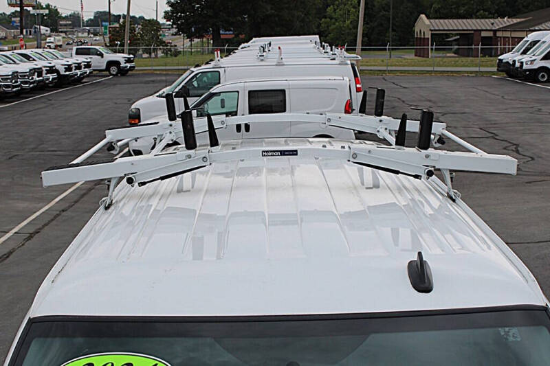 2024 Chevrolet Express 2500
