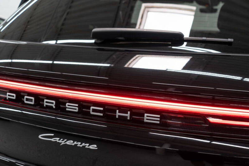 2024 Porsche Cayenne