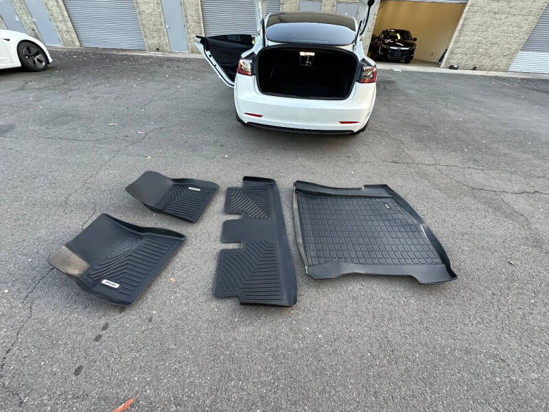 2021 Tesla Model 3 Base photo 48