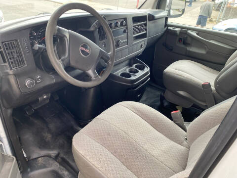 2011 GMC Savana 2500