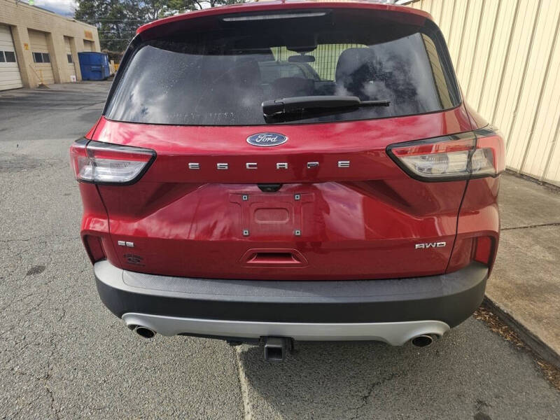 2021 Ford Escape SE