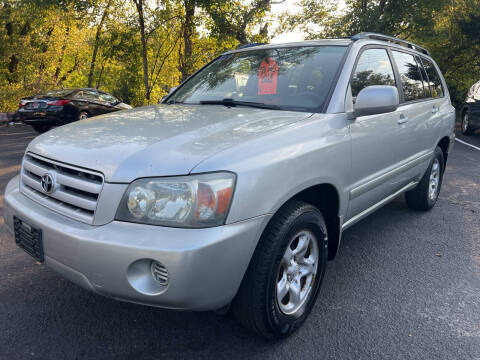 2004 Toyota Highlander for sale at CENTRAL AUTO GROUP in Raritan NJ