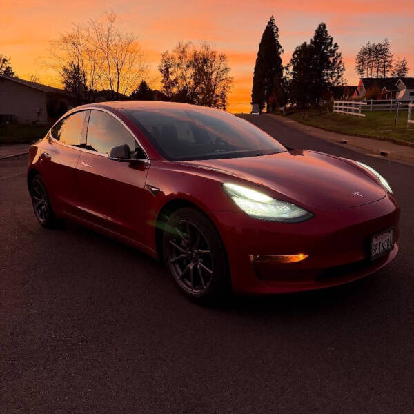 2020 Tesla Model 3 Standard Range Plus