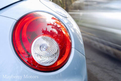 2010 Volkswagen New Beetle