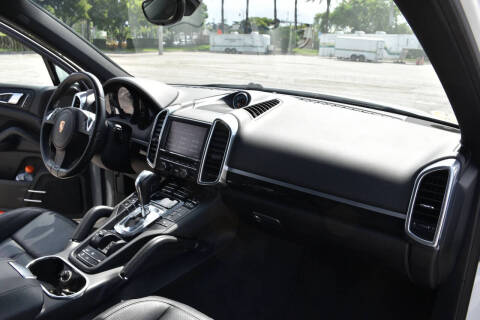 2013 Porsche Cayenne Tiptronic