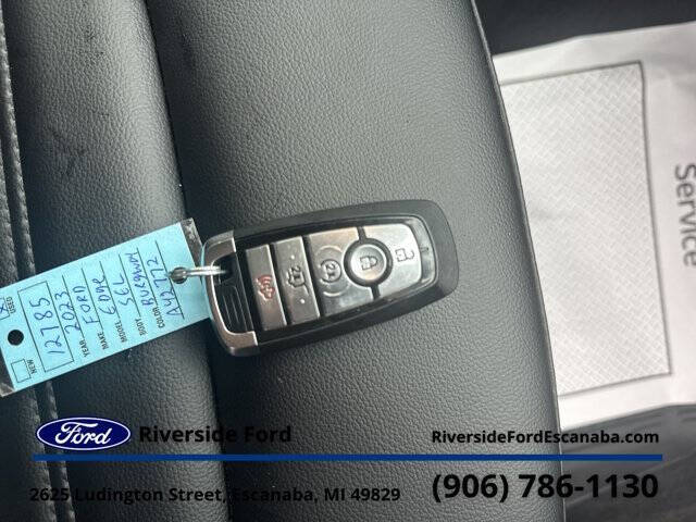 2023 Ford Edge
