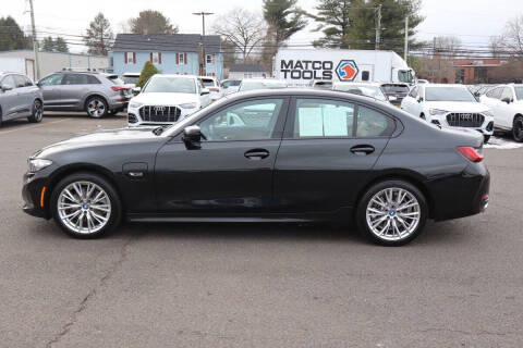 2023 BMW 3 Series 330e