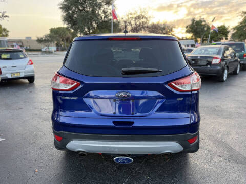 2015 Ford Escape SE