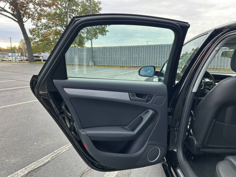 2010 Audi A4 2.0T quattro Prestige