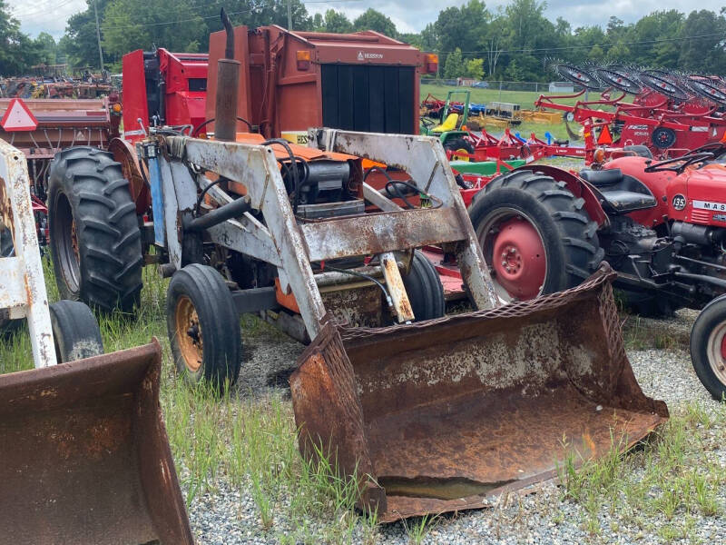1967 Massey Ferguson 175