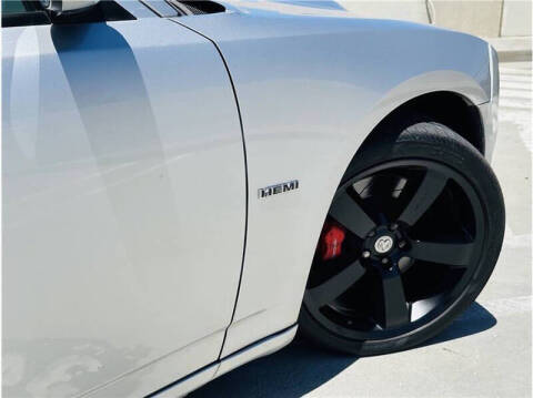 2007 Dodge Charger SRT-8