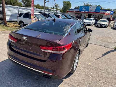2018 Kia Optima LX