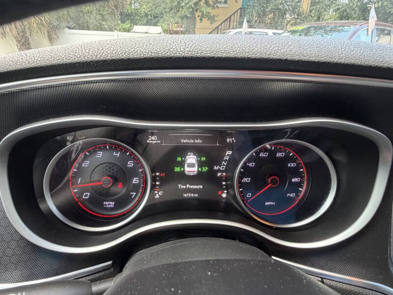2016 Dodge Charger SXT